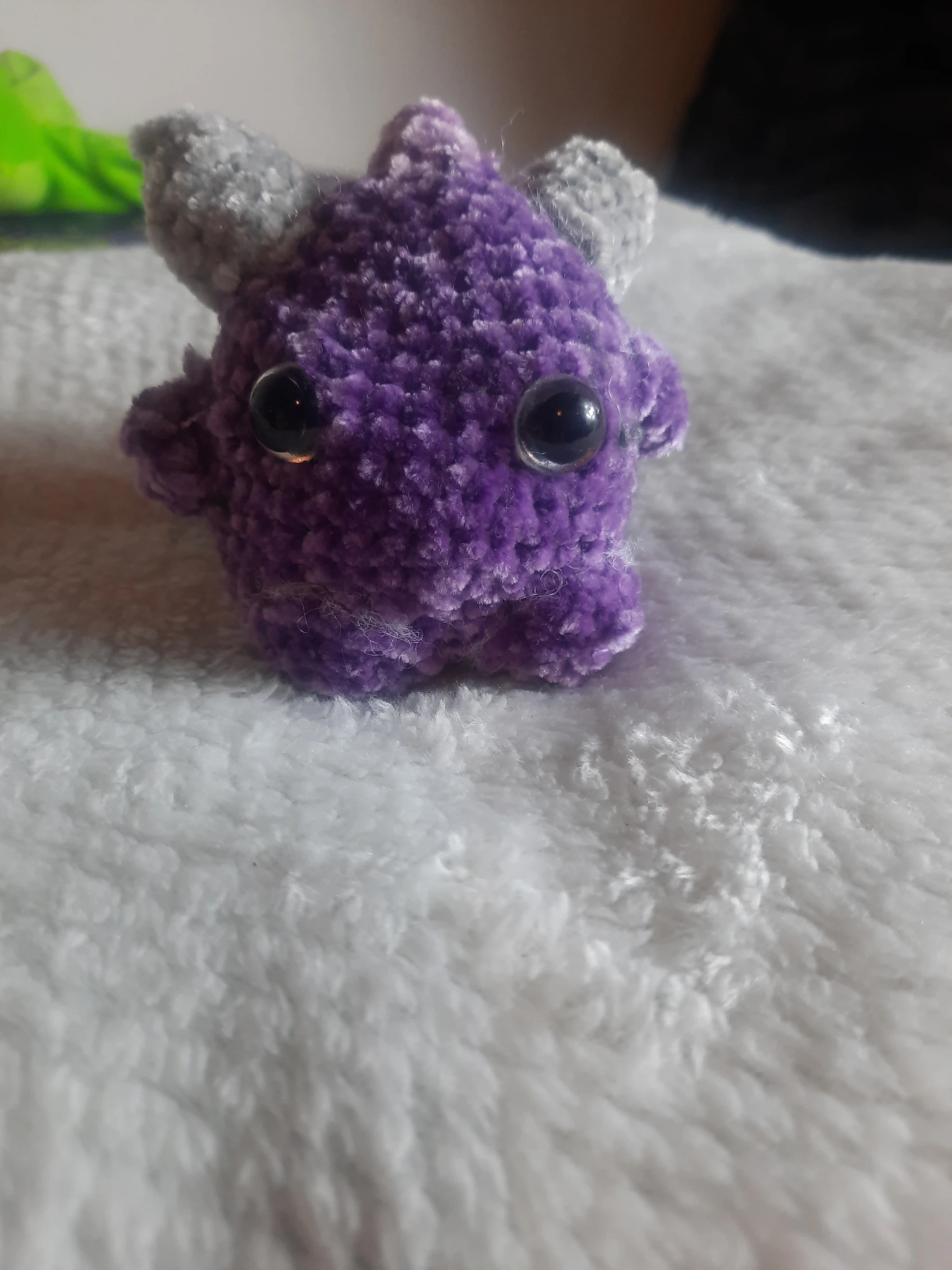 Dragón Amatista 🐉💜 – Peluche artesanal de ganchillo hecho a mano – photo 2